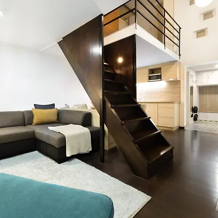 Apartment Downtown Museum *
